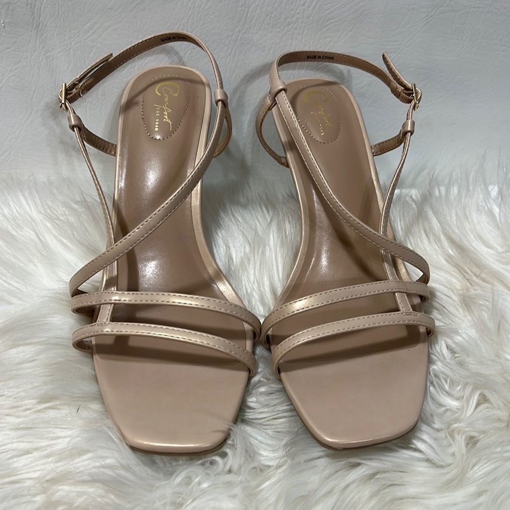 Comfort Brand Rose Gold Tone Square Toed Wide Width Heels